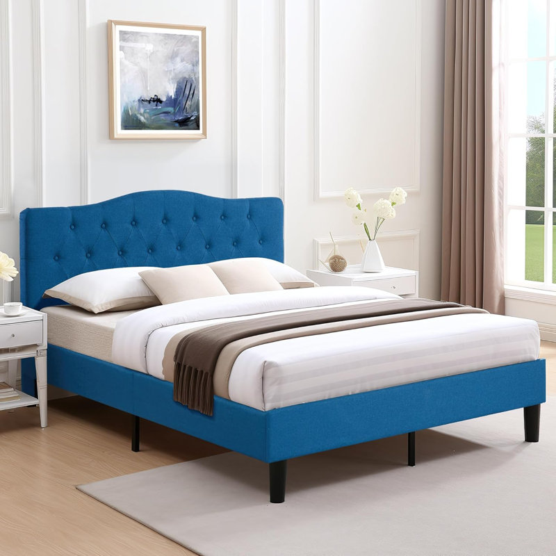 Lit double tapissier bleu