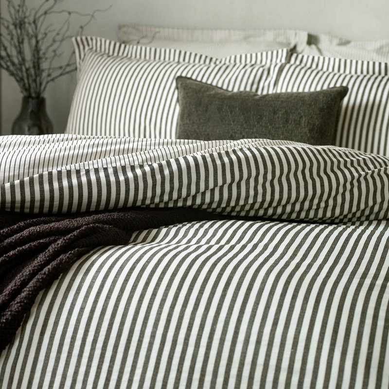Hebden Mélange Stripe 100% Cotton Duvet Cover Set, Kingsize Duvet Cover + 2 Standard Pillowcases, Black