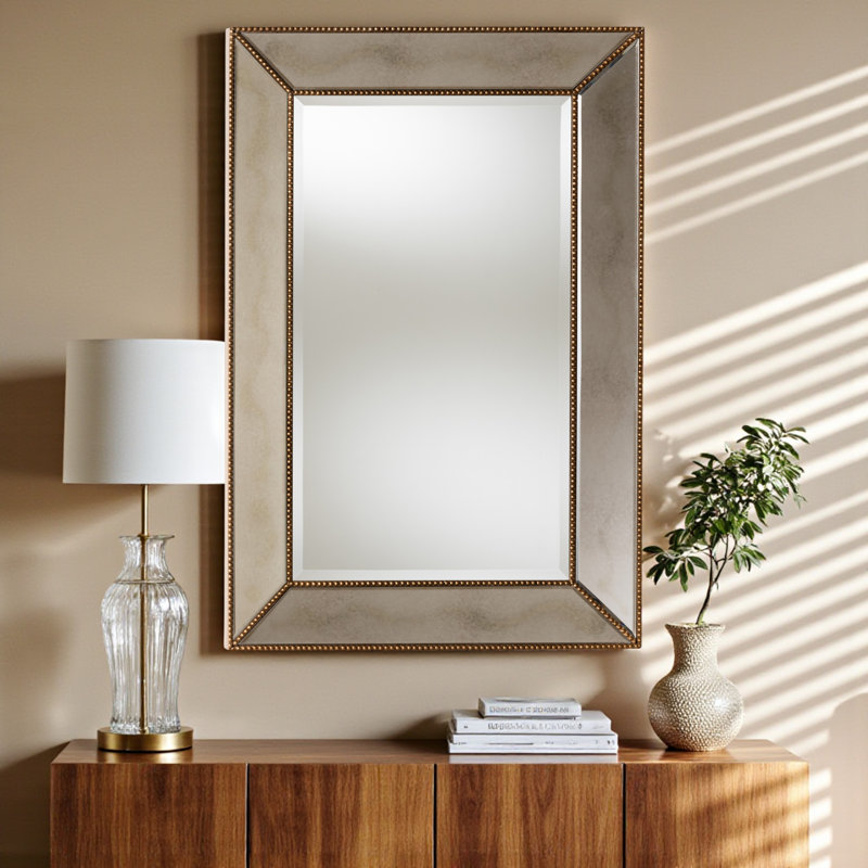 Miroir d'appoint mural Kith H 35,7 po x l 23,79 po x P 1,7 po Kith