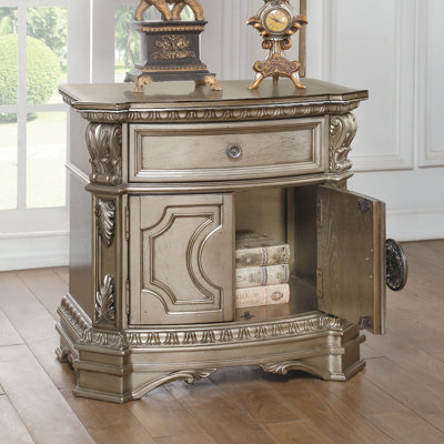 Table de chevet avec 1 armoire