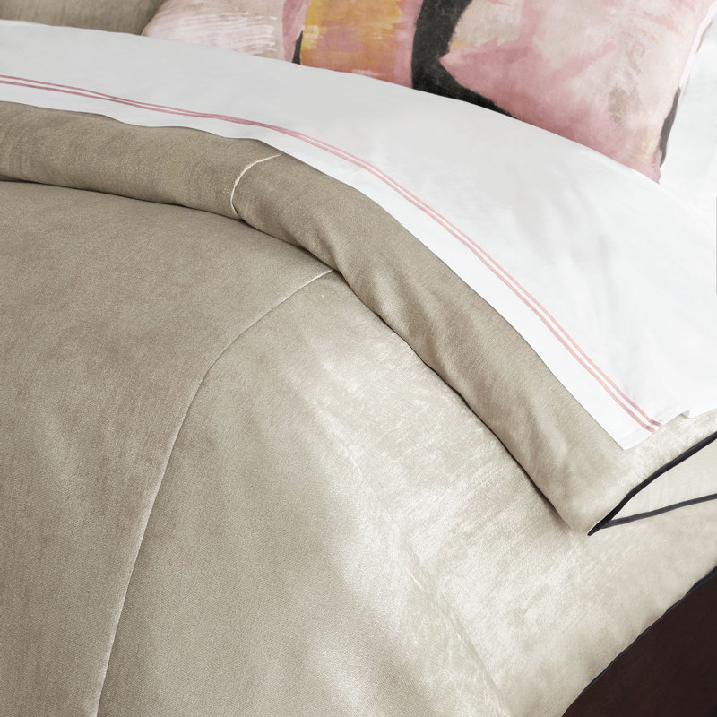 Alma Comforter, Super Queen Comforter, Button Tufted