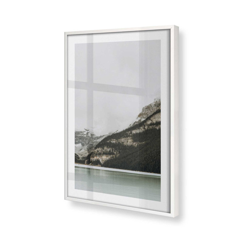 Impression Mystic Mountain View II, Cadre opaque blanc, H 17 po x l 13 po x P 1,25 po