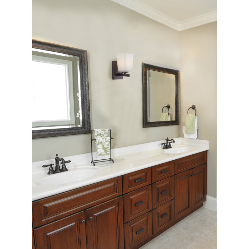 Applique murale 1 lumière pour salle de bain Cartwright, Bronze huilé