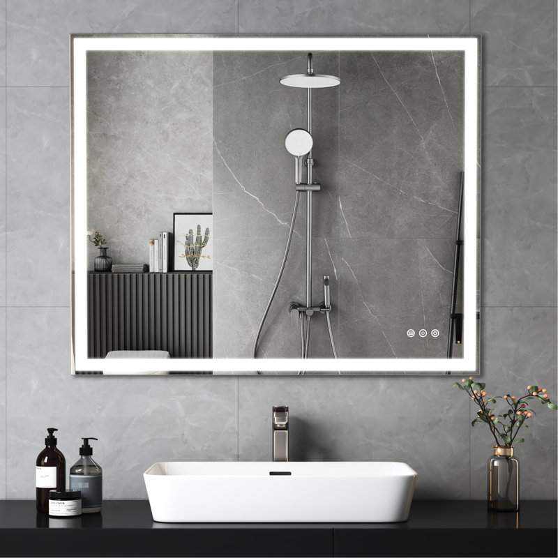 Plug-in Armed Sconce