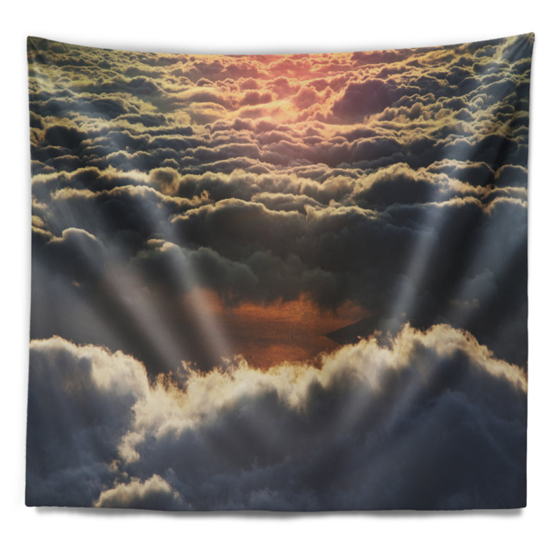 Tapisserie florale avec des nuages foncés au coucher du soleil, H 32 po x l 39 po