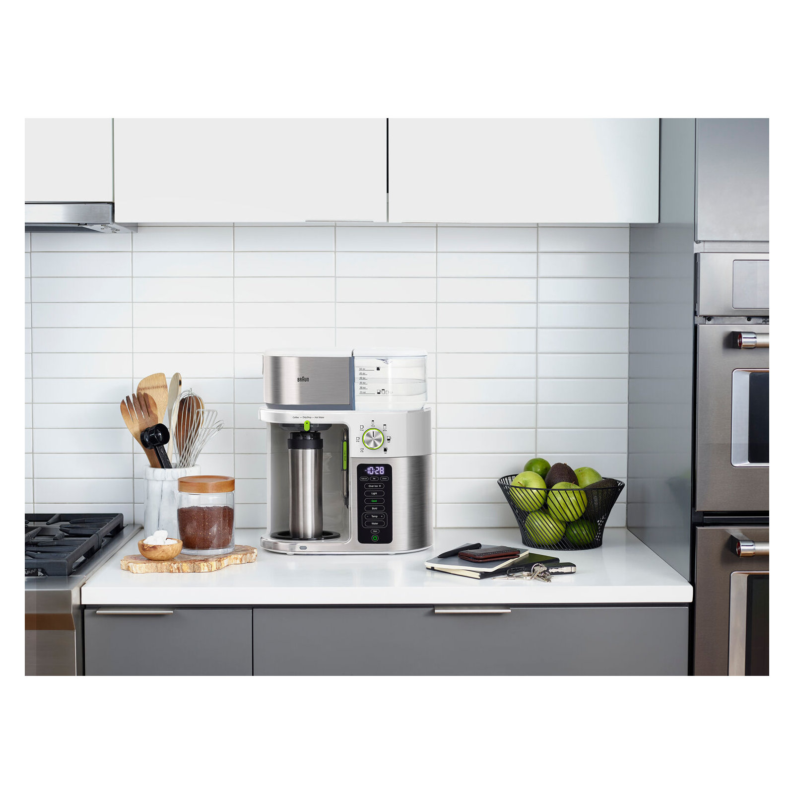 Braun MultiServe 10-Cup Certified Coffee Maker with Internal Water Spout and Glass Carafe, White