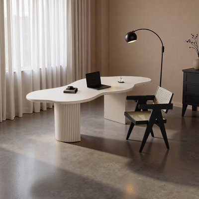 Bureau de construction en bois massif