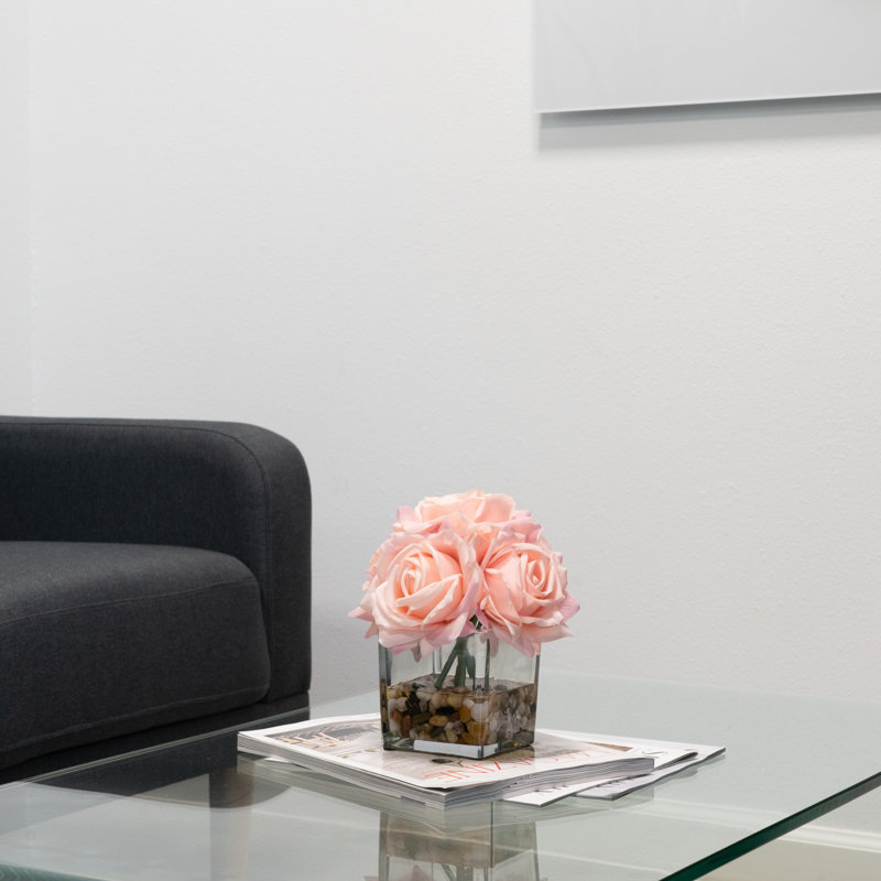 Arrangement de roses 8 po Natural Touch