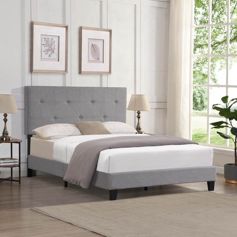 Structure de lit double tapissier pleine grandeur avec tête de lit moderne en tissu capitonné à boutons, aucun sommier requis, support à lattes de bois, assemblage facile