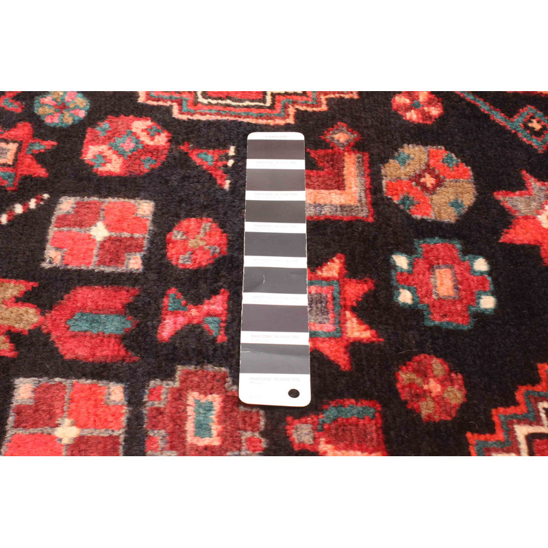 Anadol Black Rug 4'6" x 10'1"