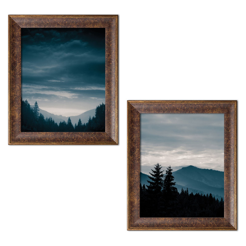 «Blue Mountains IV and VII», ensemble de 2 reproductions de photos, H 16 po x l 12 po x P 0,75 po, Papier avec cadre blanc