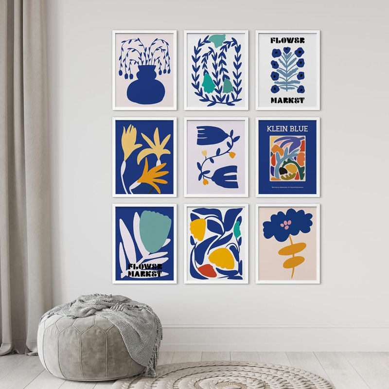 Motif de fleurs botaniques abstraites bleues Mid-Century bleu bohème 9 pièces, L 8 po x H 10 po, Cadre blanc