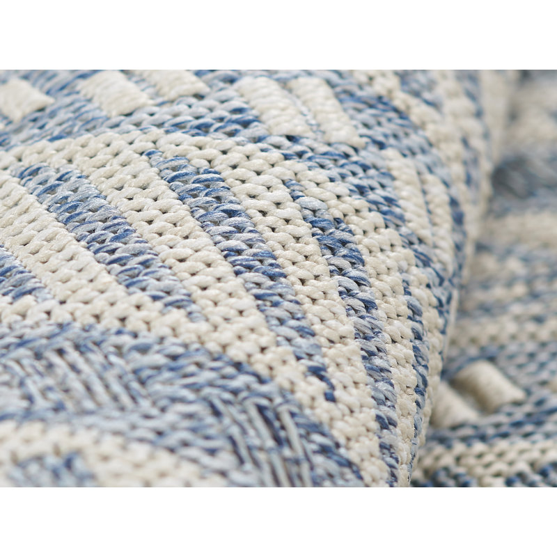 Tapis intérieur / extérieur bleu Fecteau, Rectangle 3 pi 3 po x 5 pi