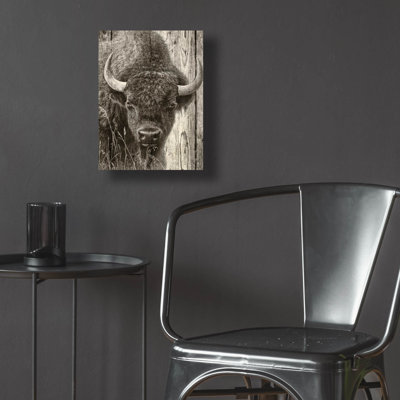 " Woodgrain Antiques 03 " by Gordon Semmens