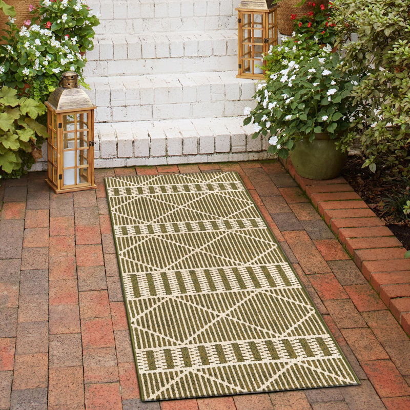 Arthur-James Washable Striped Indoor / Outdoor Rug, Runner 2' x 6'