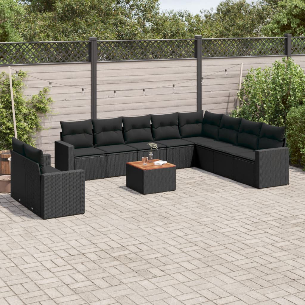 Gartensofa mit Kissen