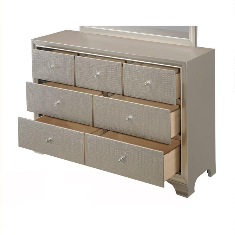 Commode à tiroirs de style contemporain, Champagne