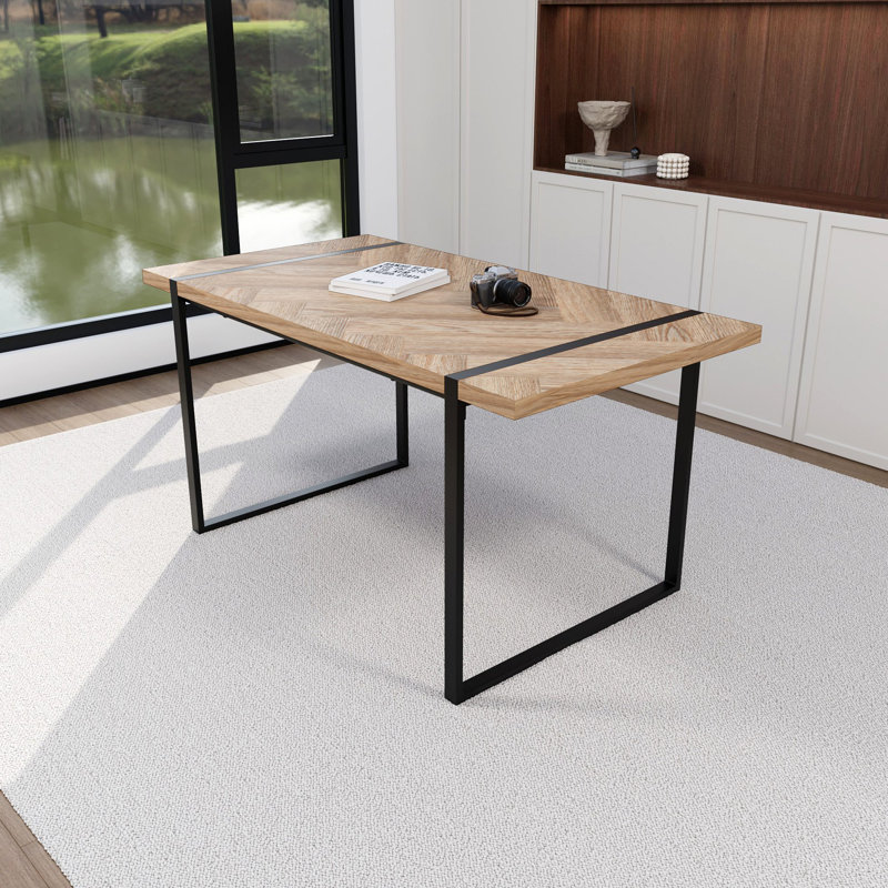 Table de salle à manger moderne en bois aggloméré rectangulaire industriel en bois clair, 4 à 6 personnes, plateau en bois d'ingénierie et pieds rectangulaires en métal noir