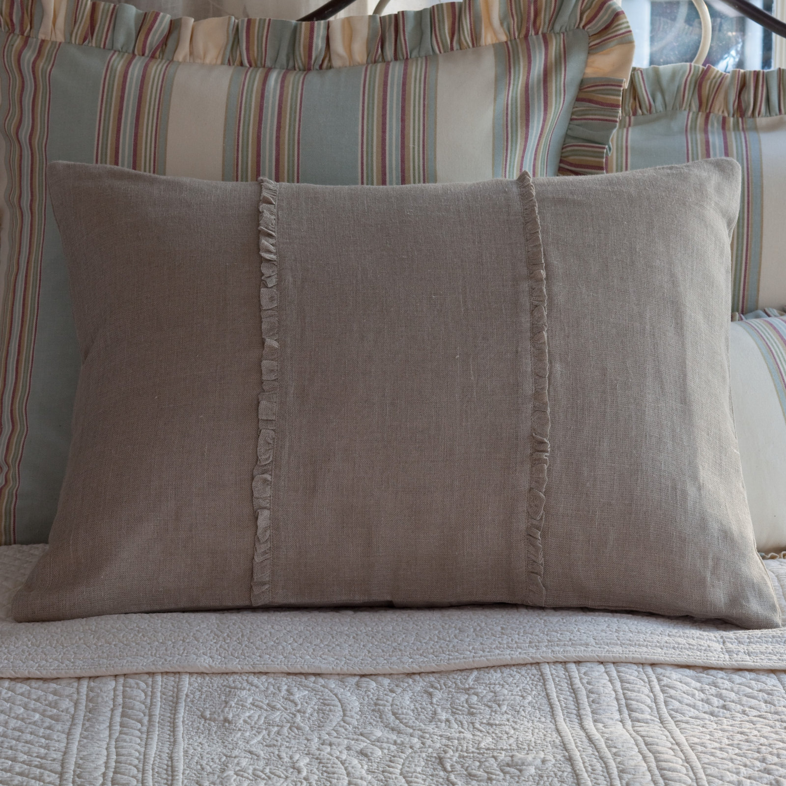 Hampton Linen Shams, King, Natural