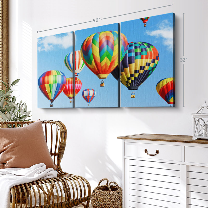 «Rainbow Hot Air Balloon» sur, H 32 po x l 50 po
