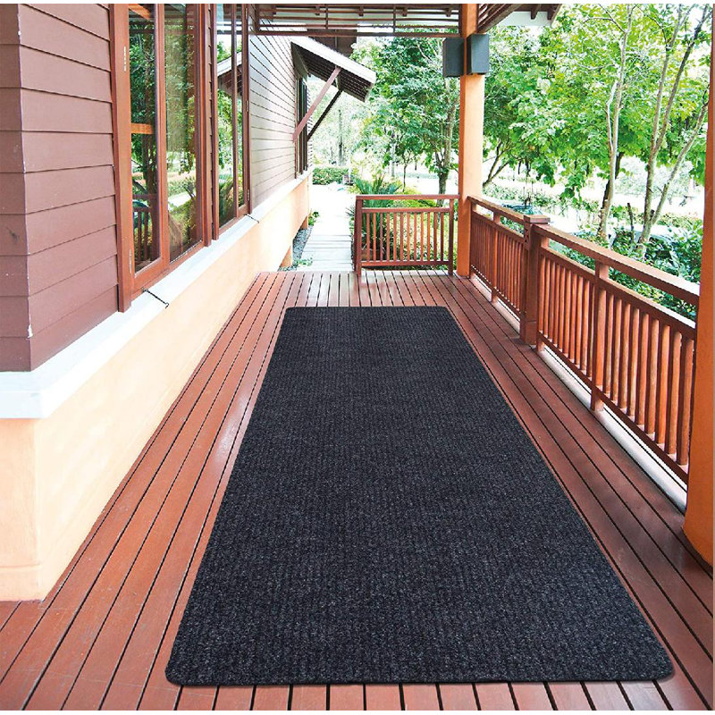 Tapis de couloir uni intérieur / extérieur 2 pi 7 po x 9 pi 10 po en polypropylène