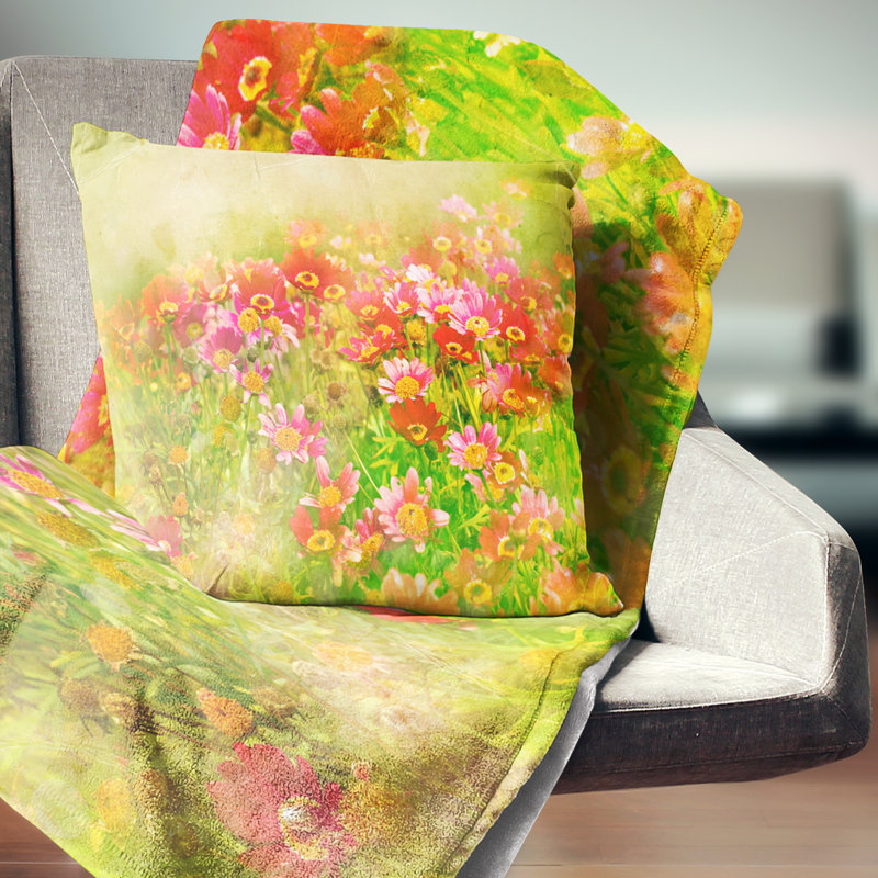 Jardin printanier coloré avec fleurs - coussin à imprimé floral, 16 po x 1 po, Coussin décoratif