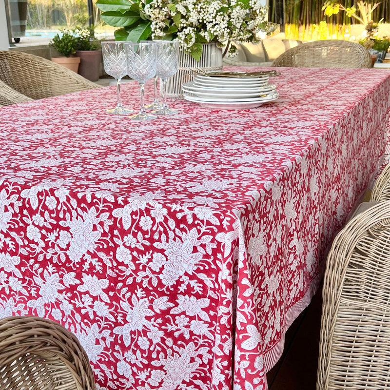 Nappe rectangulaire Noël - Carmen rouge et blanche, P 70 po x L 108 po