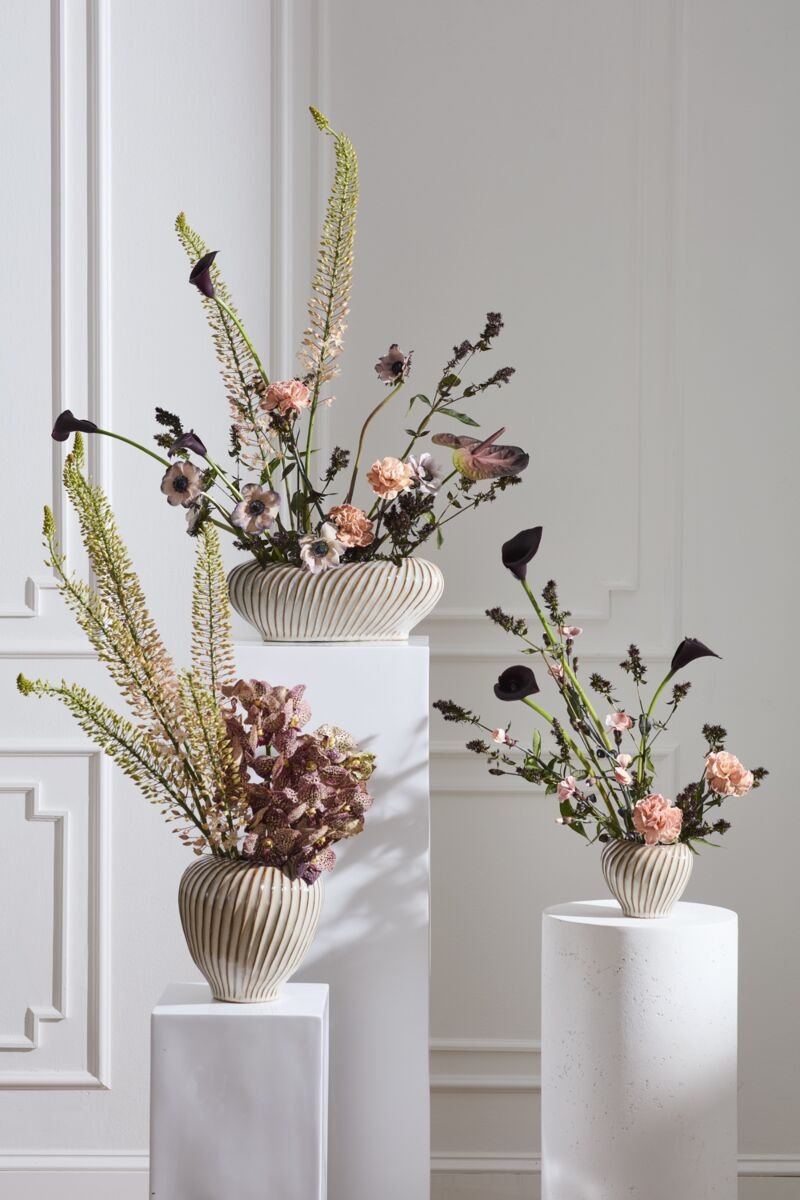 Tomar Vase 8.5"x 8.5"