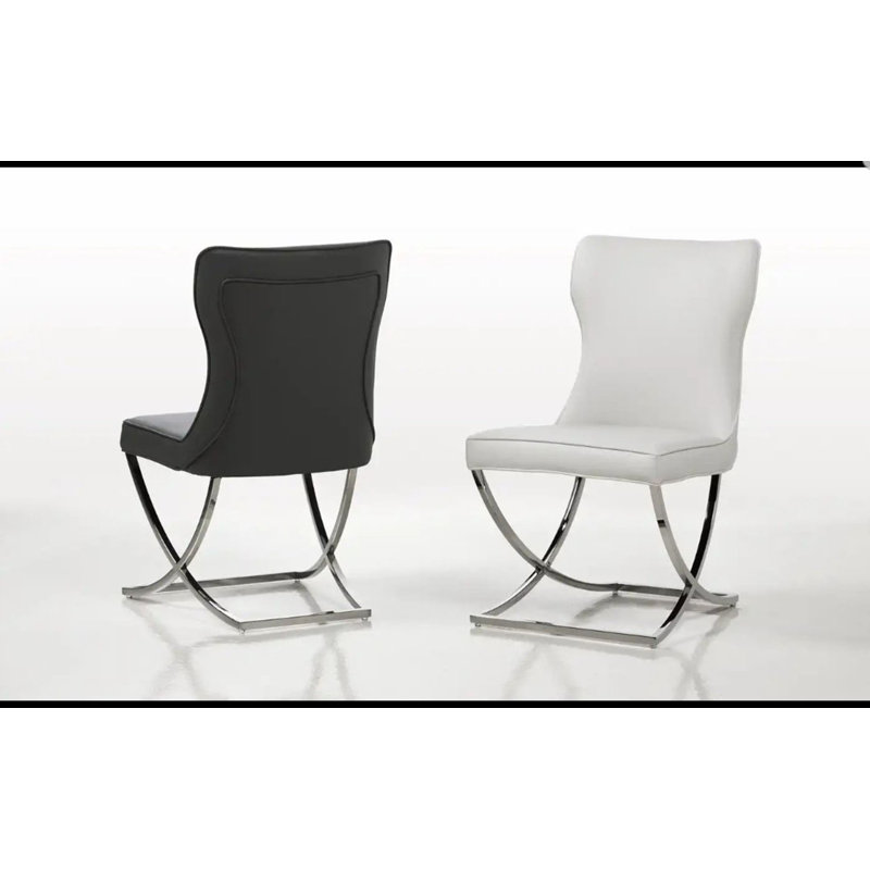 Chaise rembourrée Alaynie, Noir