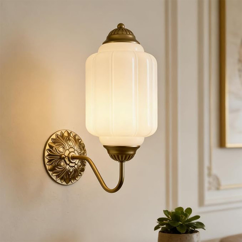 Applique murale en verre de lait Intage