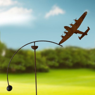 Aapri Metal Transportation Garden Stake