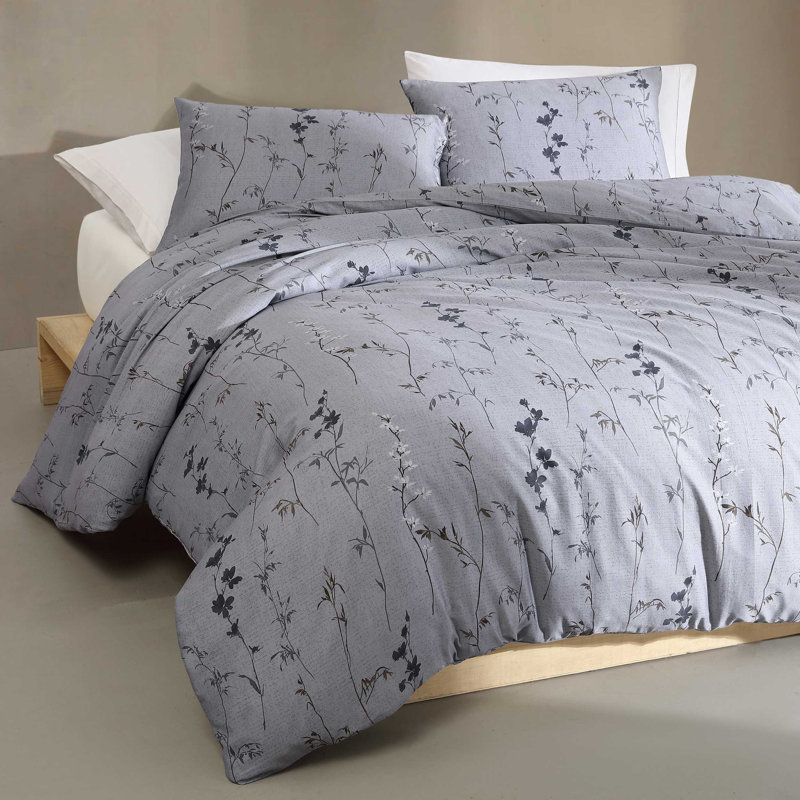 Calvin Klein Wildflower Cotton Duvet Cover Set, King Duvet Cover + 2 Standard Pillow Shams, Purple