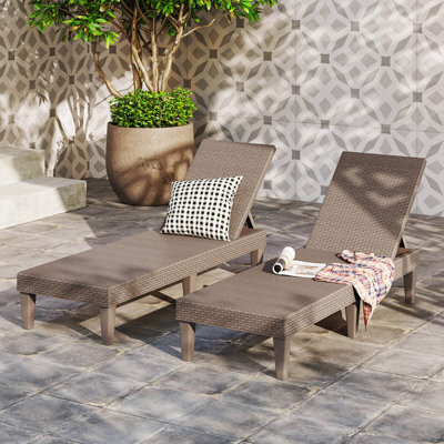Chaise longue d'extérieur inclinable à 3 positions avec rotin imperméable