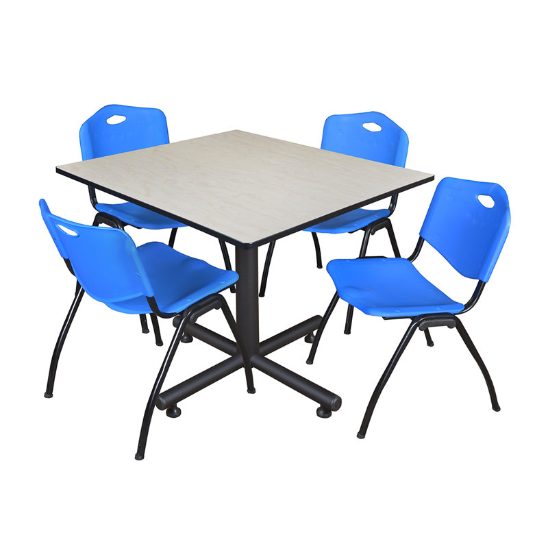 Table de salle de repos carrée Nicklo, chaises empilables 4 M, Érable, Bleu, 48 po