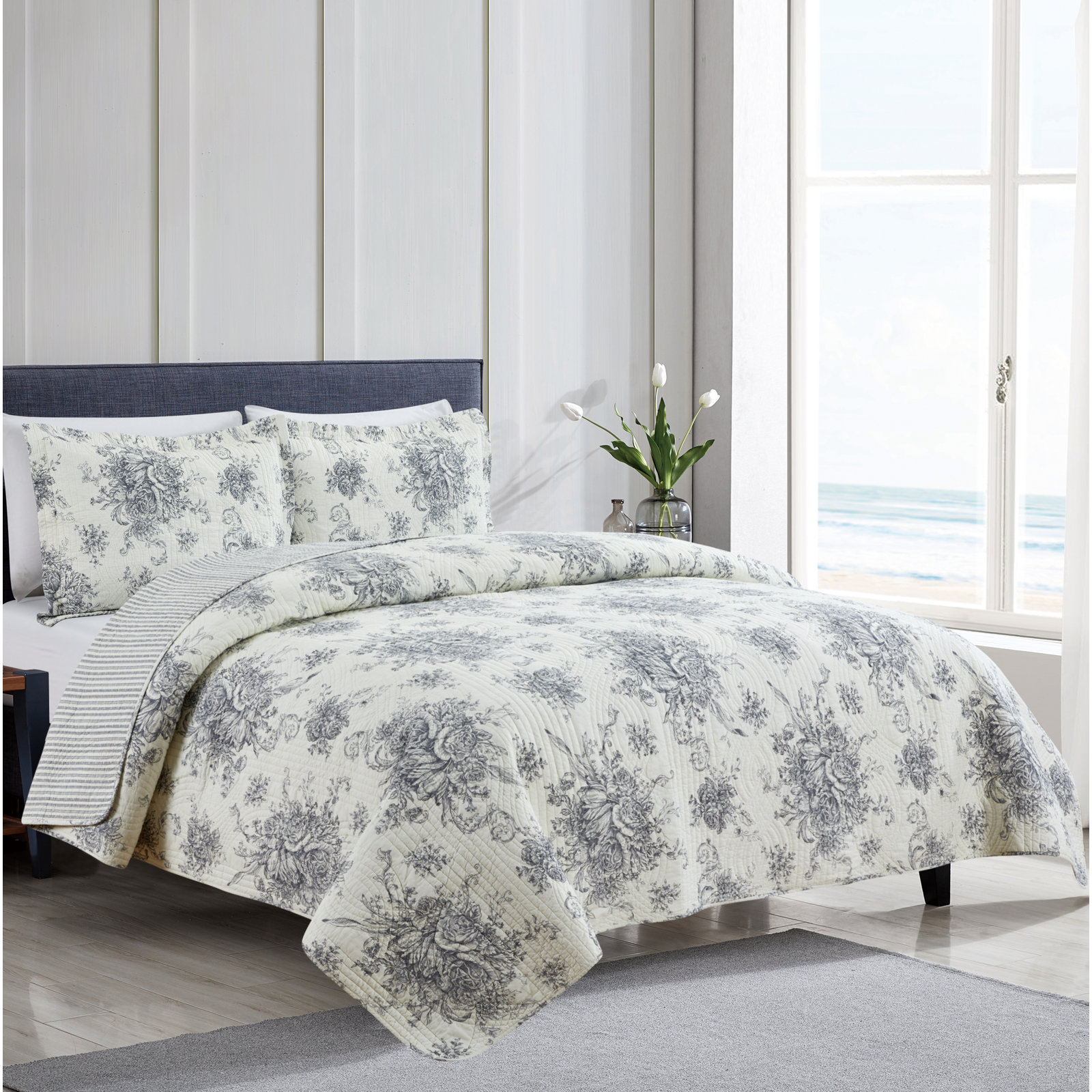 Benedictine Cotton Quilt Set, Full/Queen Quilt + 2 Shams, Gray