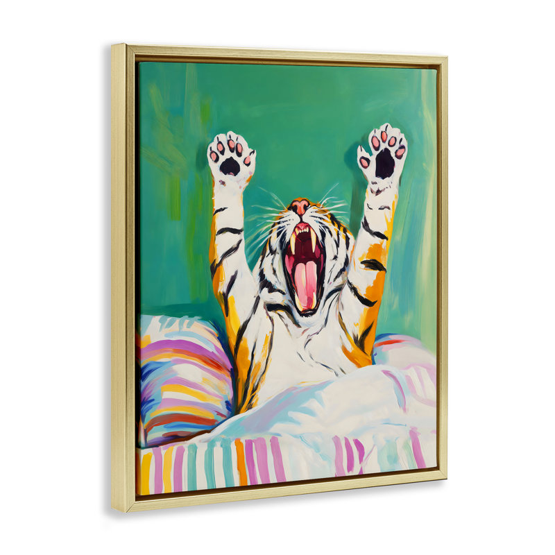 Cadre flottant Big Tiger Morning Yawn, design par Arlington Prints, H 31 po x l 25 po, Cadre flottant métallique doré
