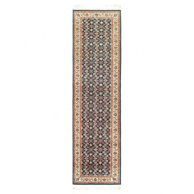 Hand Woven Wool Oriental Area Rug