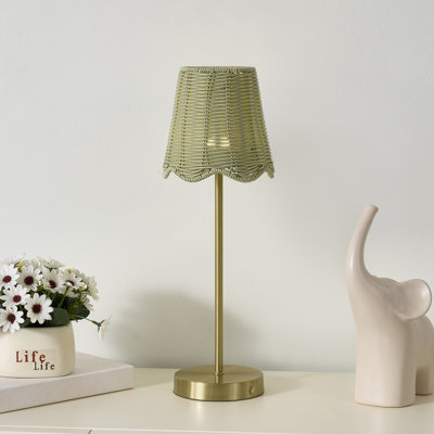18" Metal Table Lamp With Green Shade