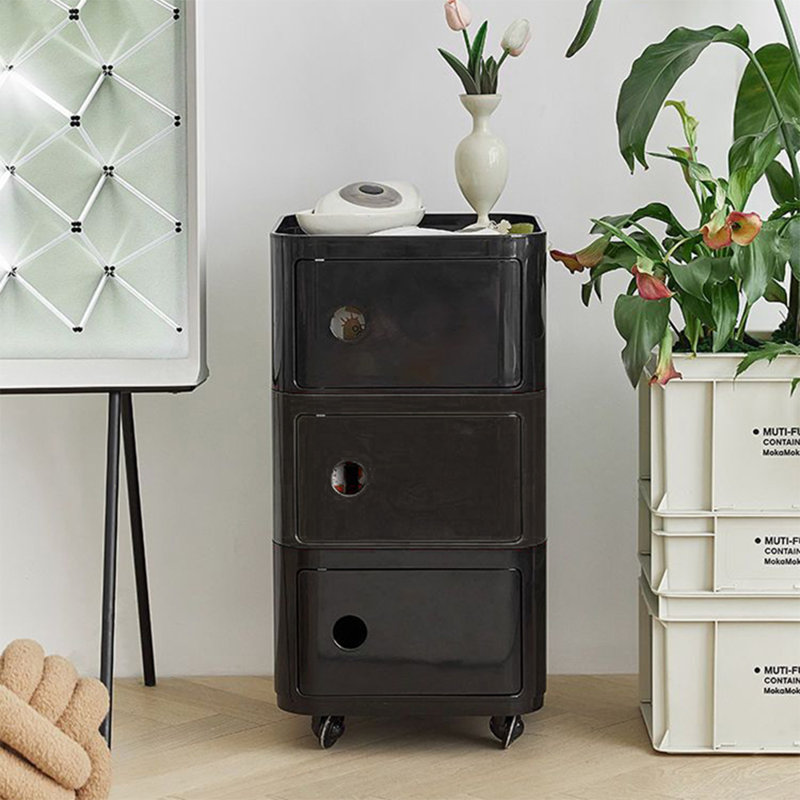 Linetta Tray Top Wheel End Table, Black