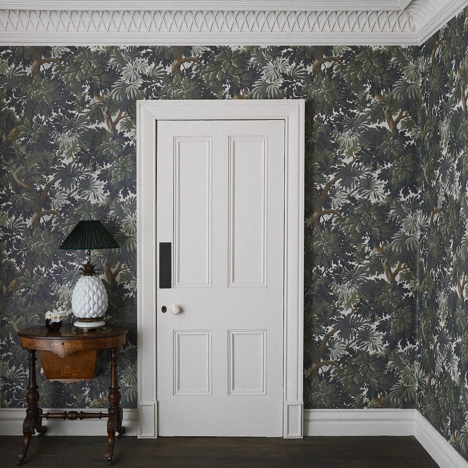 Foris Magna Wallpaper, Verdure, 32.81' L x 26.97" W