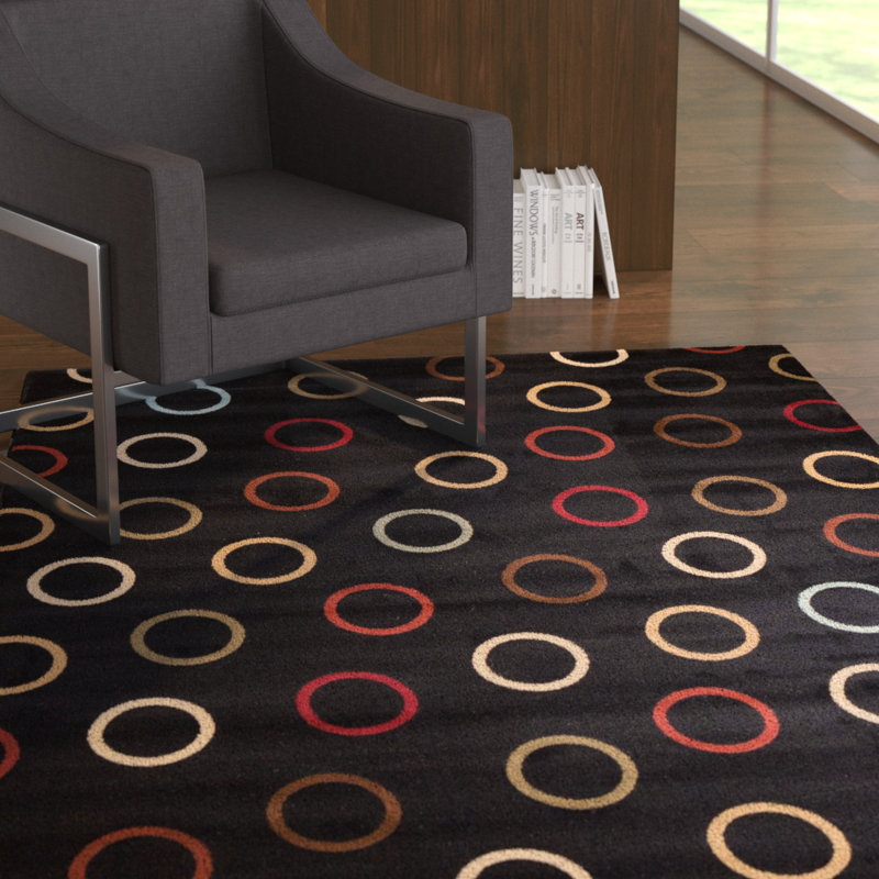 Tapis noir à motif géométrique Scituate, Rectangle 5 pi 3 po x 7 pi 3 po