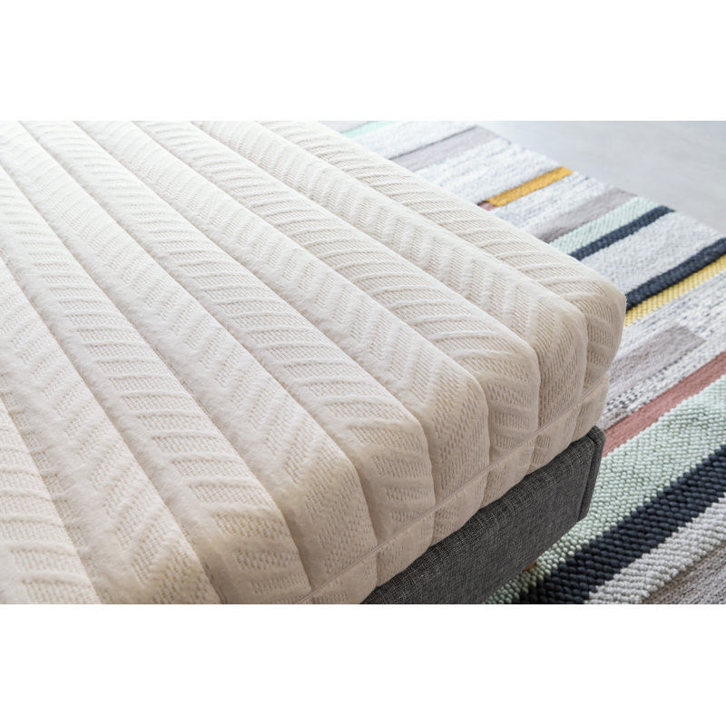 White Noise Latex Mattress, European Single (90 x 190 cm)