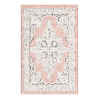 Saira Oriental Indoor Rug