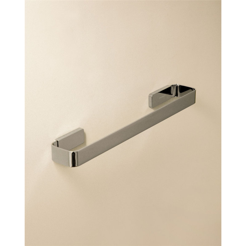 Dannesha Towel Stand
