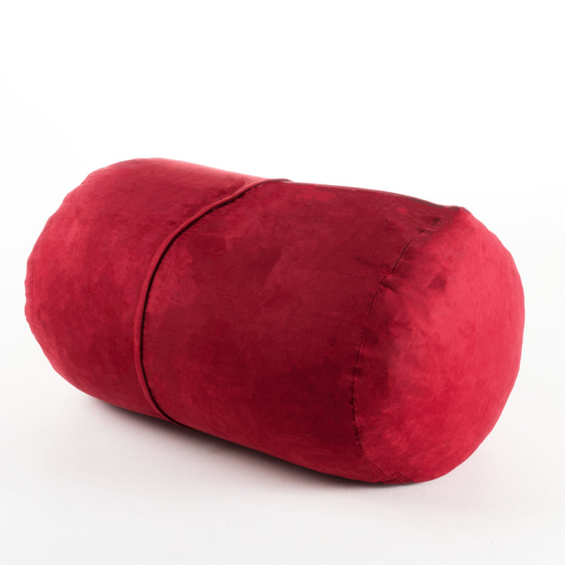 Pouf cylindrique de 120 cm en suède rouge. Moderne et confortable. Housse amovible zippée, rembourrage en mousse souple. Design confortable. Lavable et bien garni.
