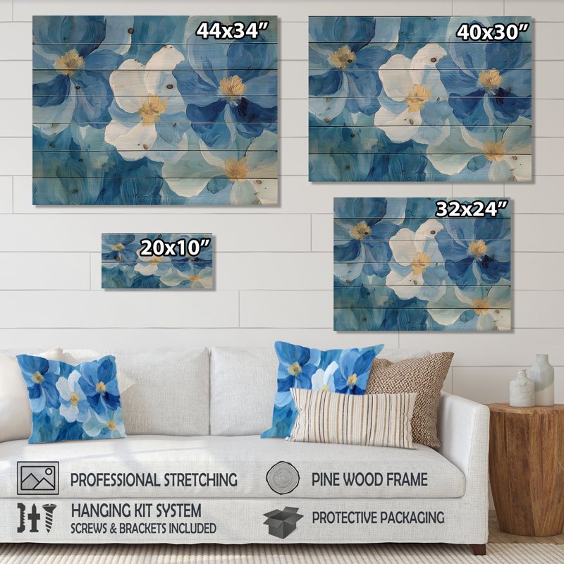 Bleu et blanc délicats pétales de fleurs III - art mural en bois de cornouiller - sur bois de pin naturel