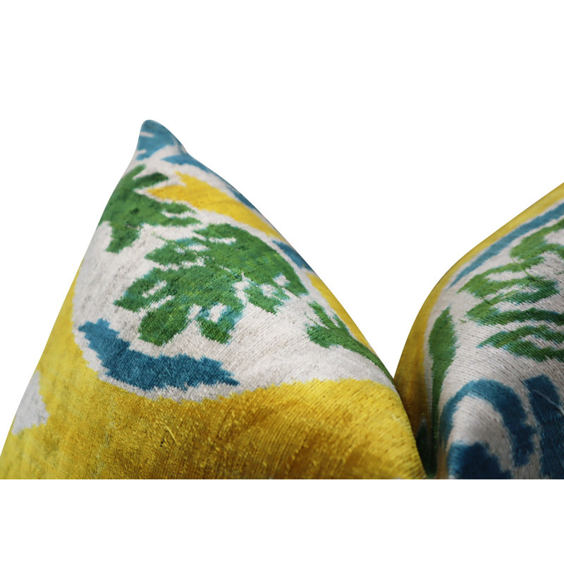 Velvet Lumbar Pillow Cover & Insert