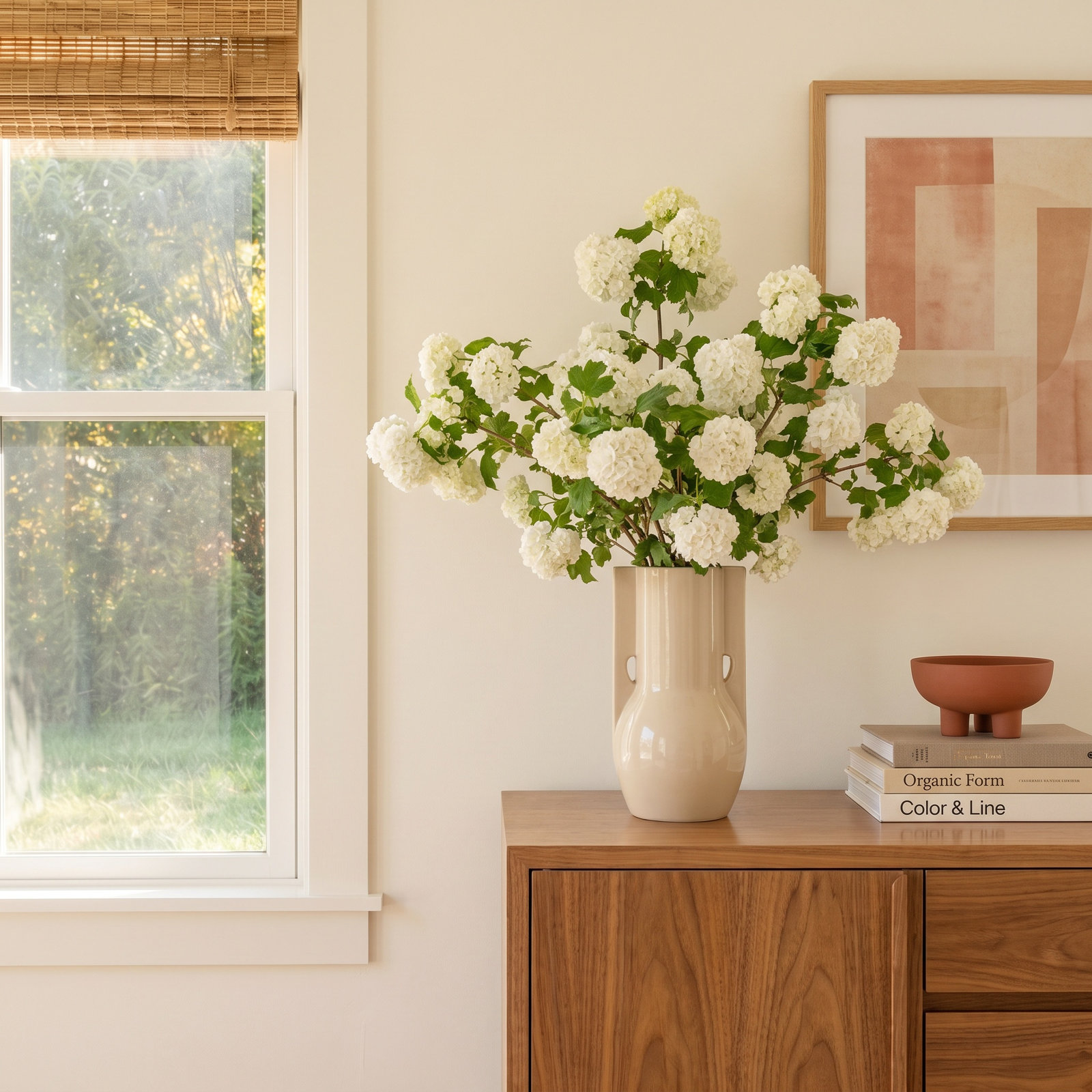 Luis Table Vase