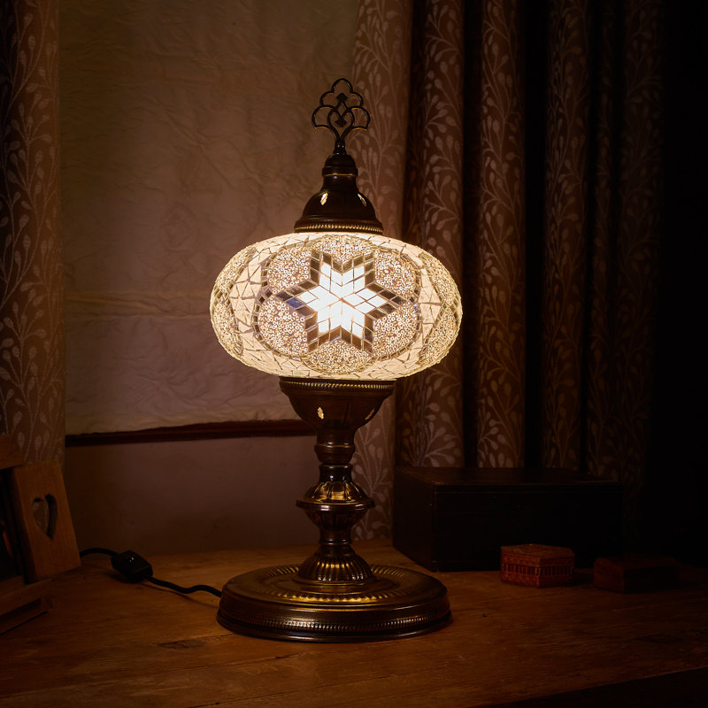 Lewistown Metal Lighting Lamp