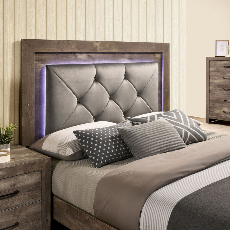 Calcote Upholstered Standard Bed, Queen